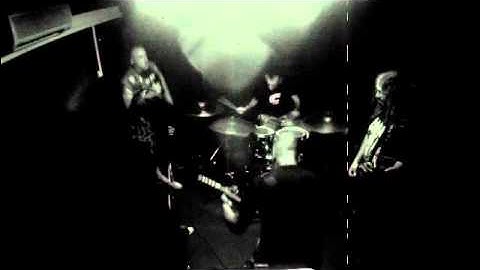 HANG THE TRAITOR - AVÉ INÚTIL (official video 2016)