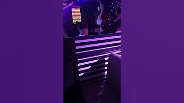 فضيحه يزن حمدان مخيمر لقة عاطفية ل مخيمر في حفلة يزن حمدان في بيت لحم 