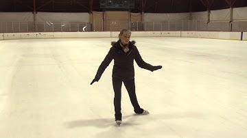 USFSA Basic Skills: 6F - Forward lunge