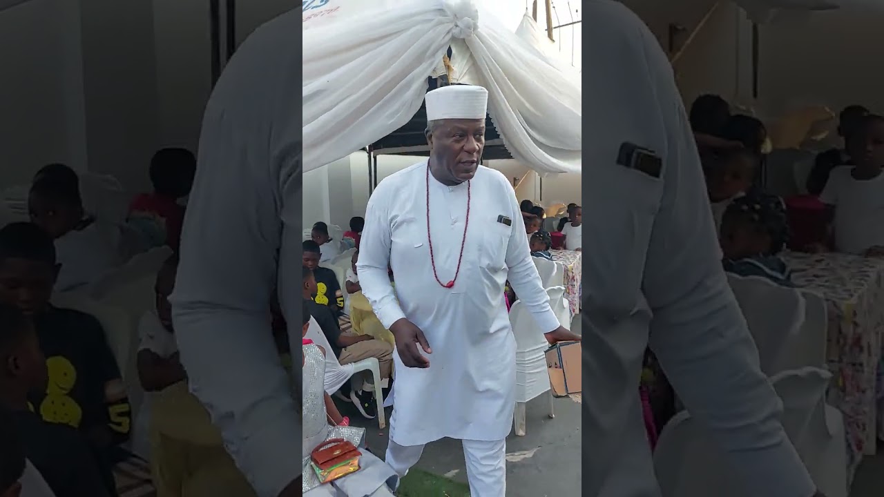 MY NEW YEAR TOKEN FOR THE CHILDREN IN OUR COMMUNITY  