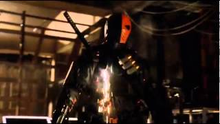 Arrow 2x19 Slade in the lair