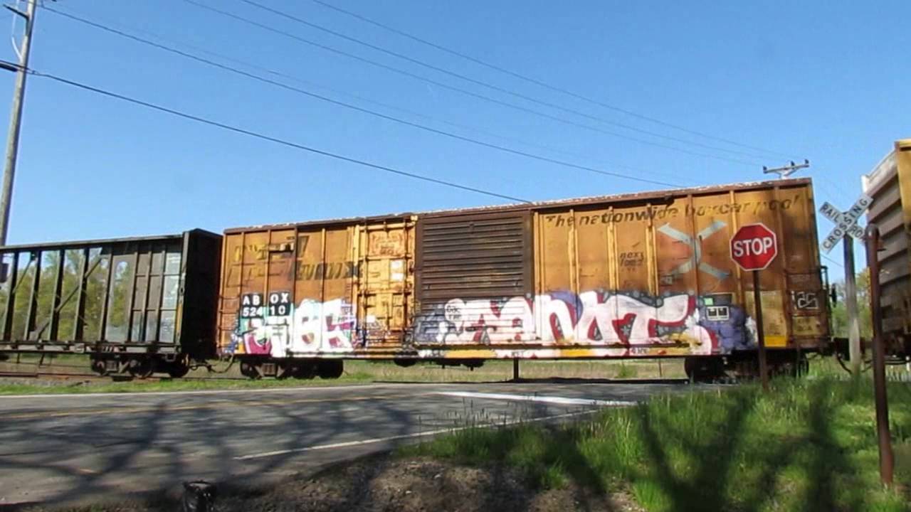 Central New England Railroad at Bloomfield, CT 5/11/2016 - YouTube