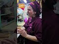 هتأكل وتشبع الساندوتش بـ١٧ جنيه عند ماما دهب ومعاه مخلل ببلاش