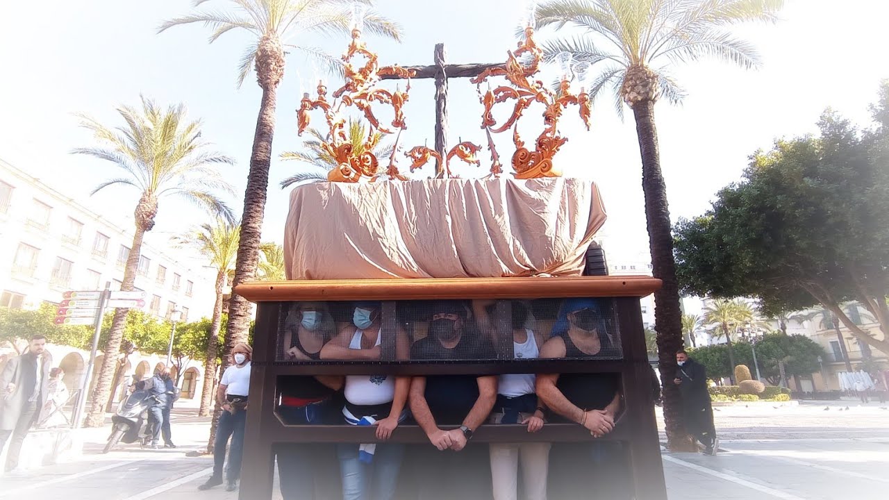 [HD] Prueba del paso del Señor de la Sed por las calles del centro de Jerez 2022