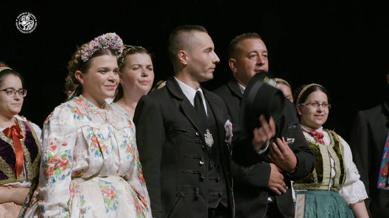 Érsekcsanádi Bazsarózsa Néptánegyüttes - Érsekcsanádi lakodalom