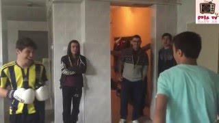 Yeraltı  Kafessiz Kafes Dövüşü :D (Süper Amatörlük İçerir !!!)