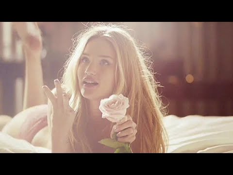 The Beatles - Do You Want To Know A Secret (Remastered 2009)