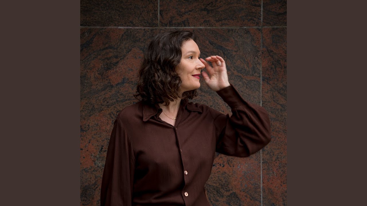  Birgit Bidder "Vårvinter och jag söker mitt blod" - Un viaggio sonoro che si apre fino a un’esplosione orchestrale di luce e tensione