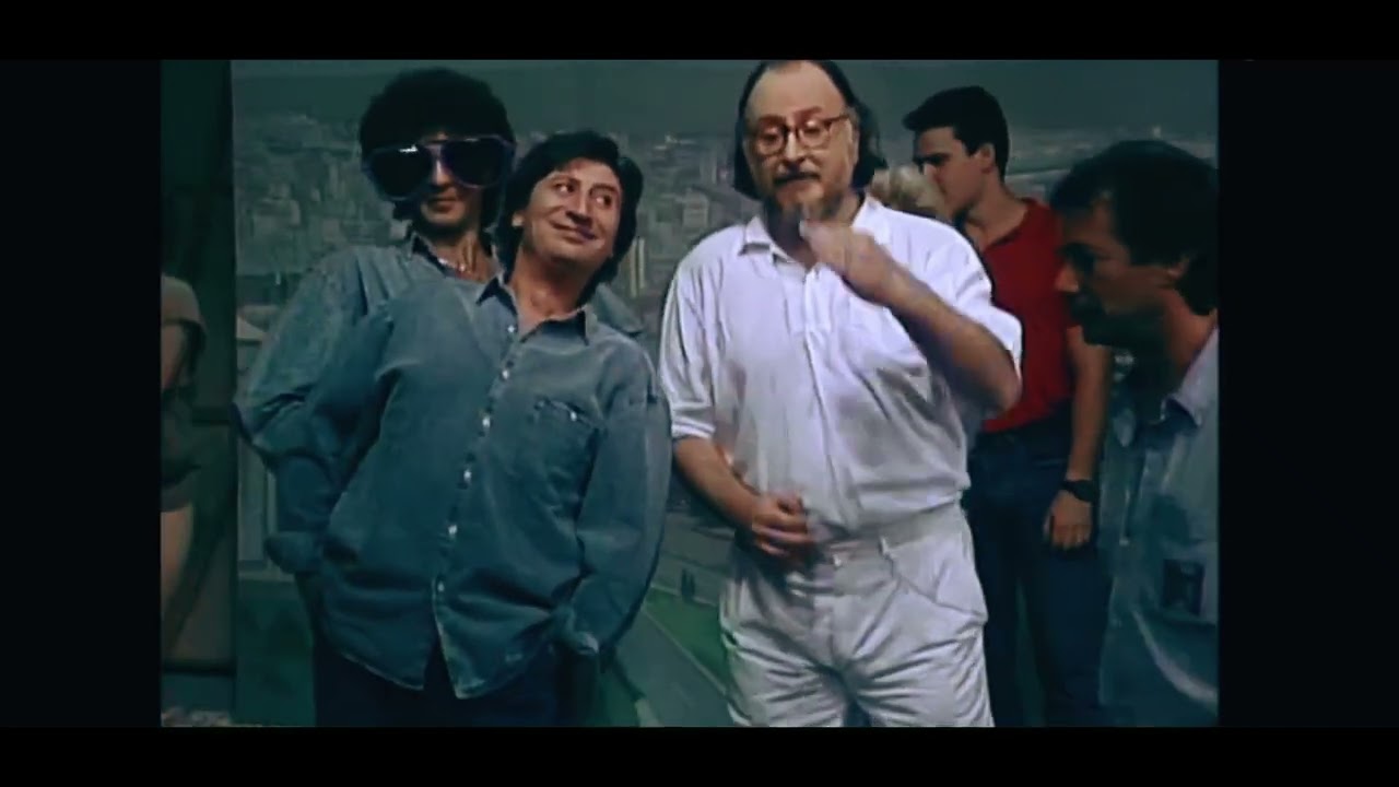 μουσικό διάλειμμα- Χάρρυ Κλυνν, Διονύσης Σαββόπουλος 