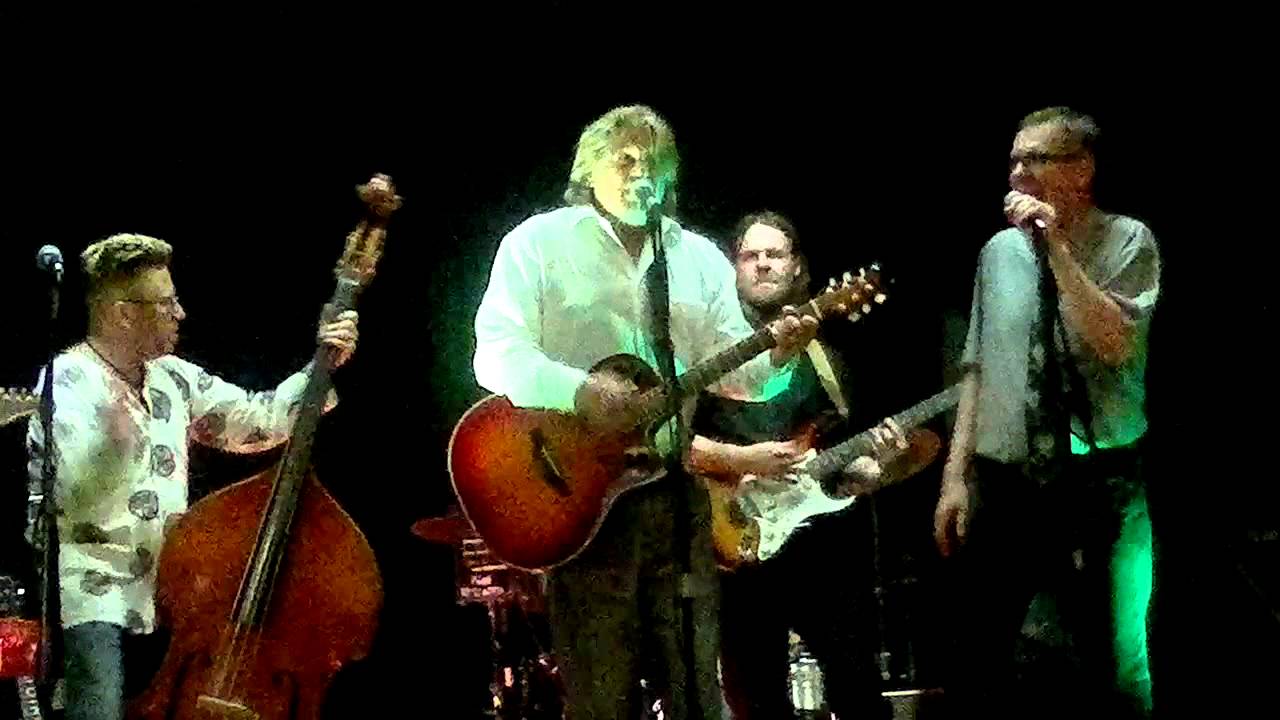 Ari Klem And I Saw her standing there