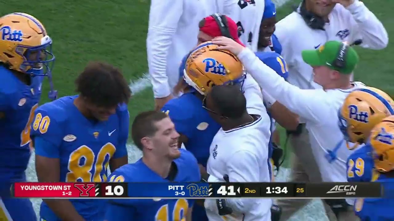 Eli Holstein to Censere Lee for an 82 Yard Touchdown