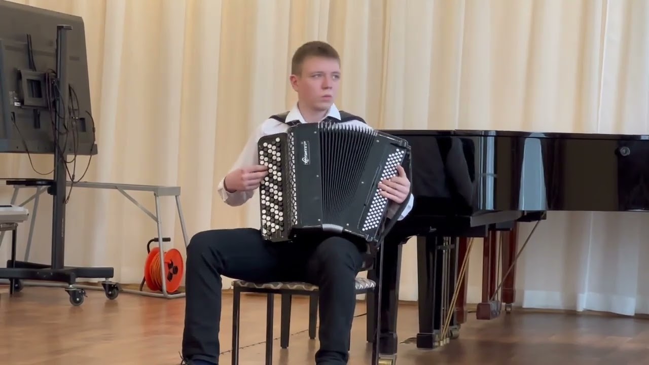 Александр Розенбаум - утиная охота . Исполняет Попов Егор 