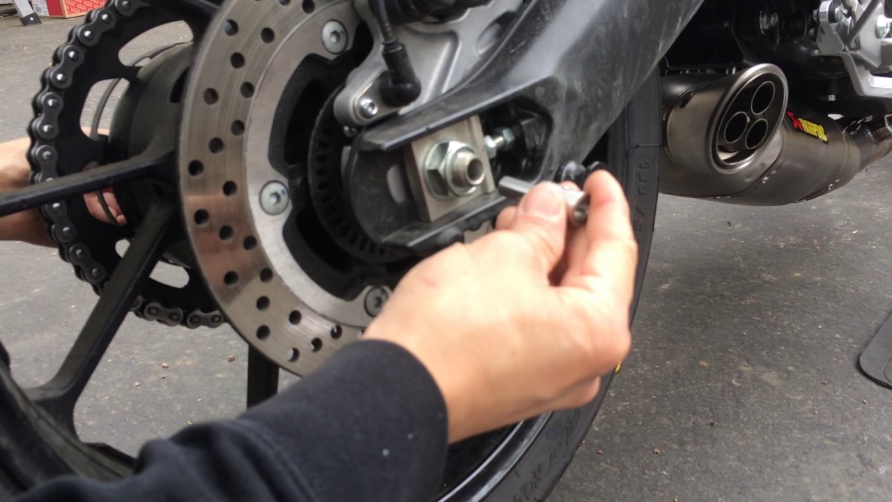 XSR900 Woodcraft axle sliders pt.1 YouTube