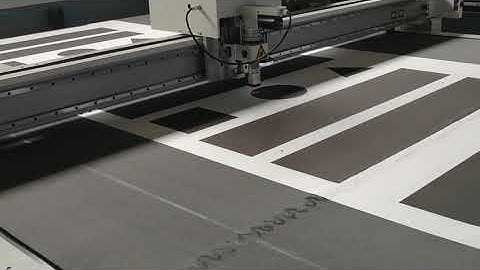 automatic feeding cnc oscillating knife cutting machine with ccd camera digital flatbed cutter