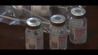 Henderson frontline workers and city officials get COVID vaccine