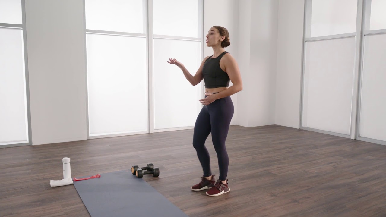 Максимальное развитие ягодичных мышц с Кристиной | Силовая тренировка нижней части тела | Life Time