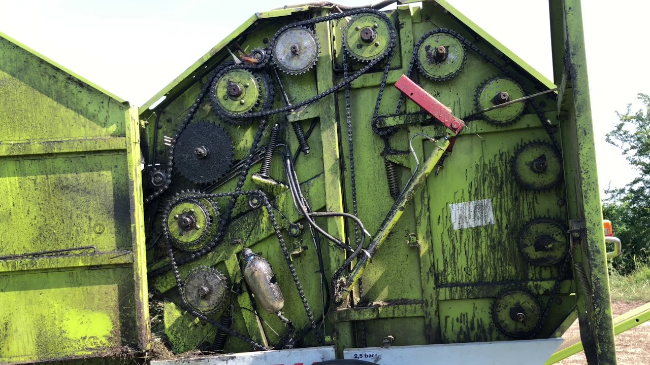 Reparații balotiera Claas Rollant 44