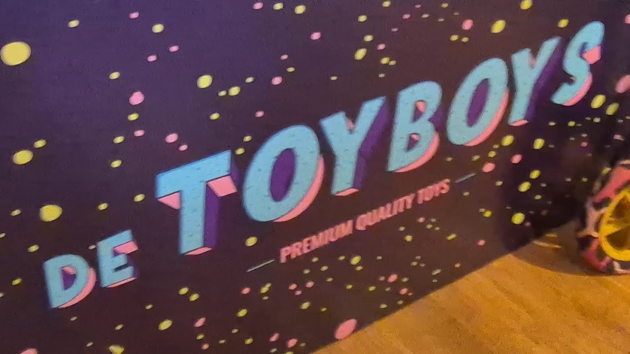 YouTube
