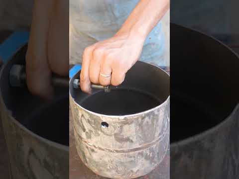 صنع مدفئة للشتاء من قنينة غاز قديمة = Make a winter heater from an old gas bottle #shortsvideo #diy
