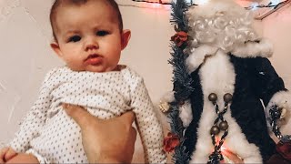 Baby meets Santa! Vlogmas #1 2018