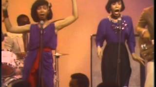 Soul Train Le Freak Chic chords