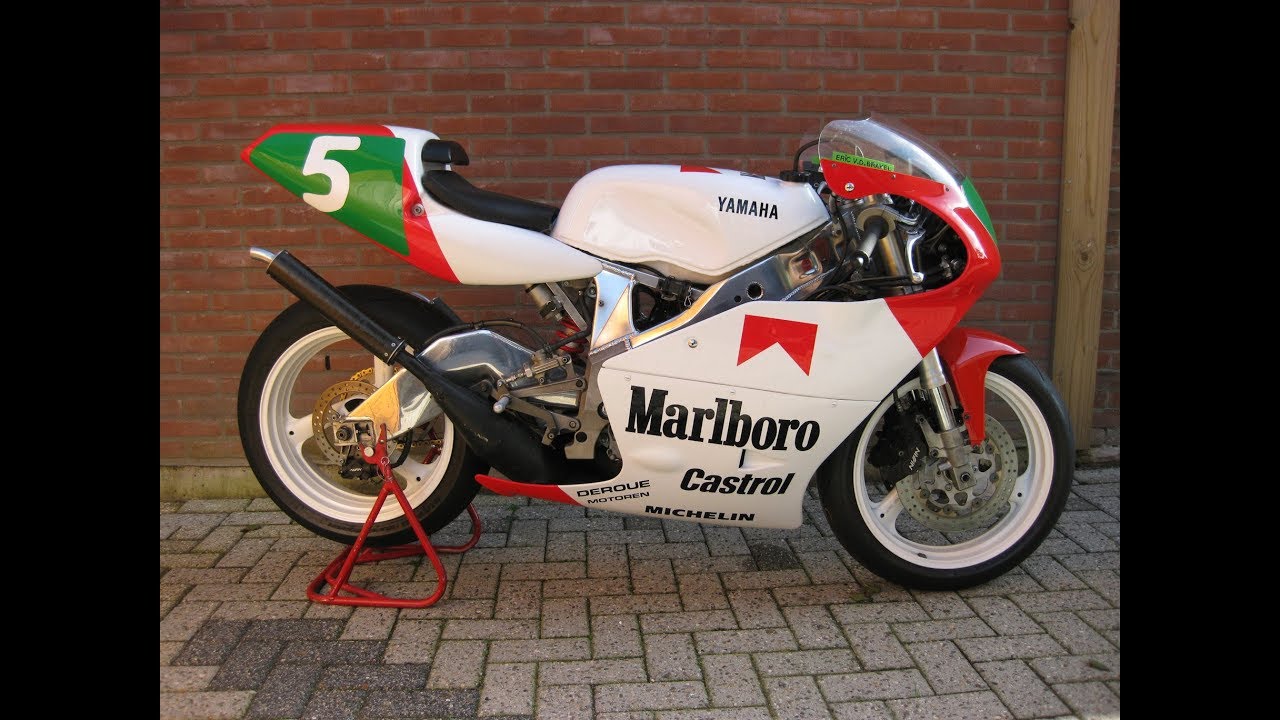 Firing up Yamaha TZ250 3YL 1991 - YouTube
