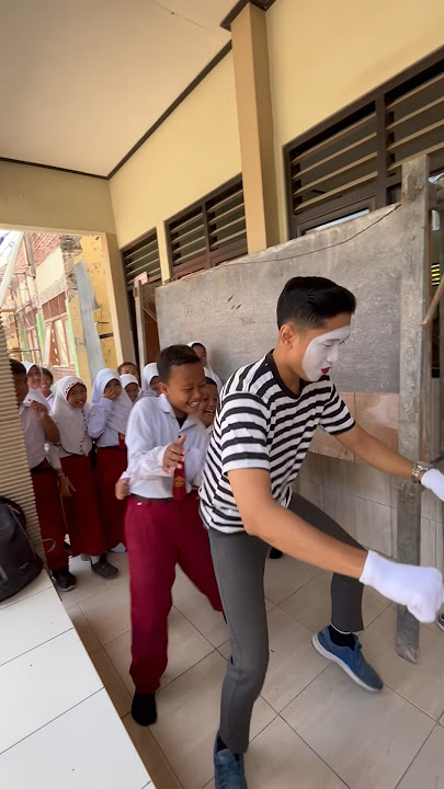 #pantomim #pantomimbojonegoro #pantomimindonesia #pantomimlucu #pantomimanak #pantomimer #pantomime