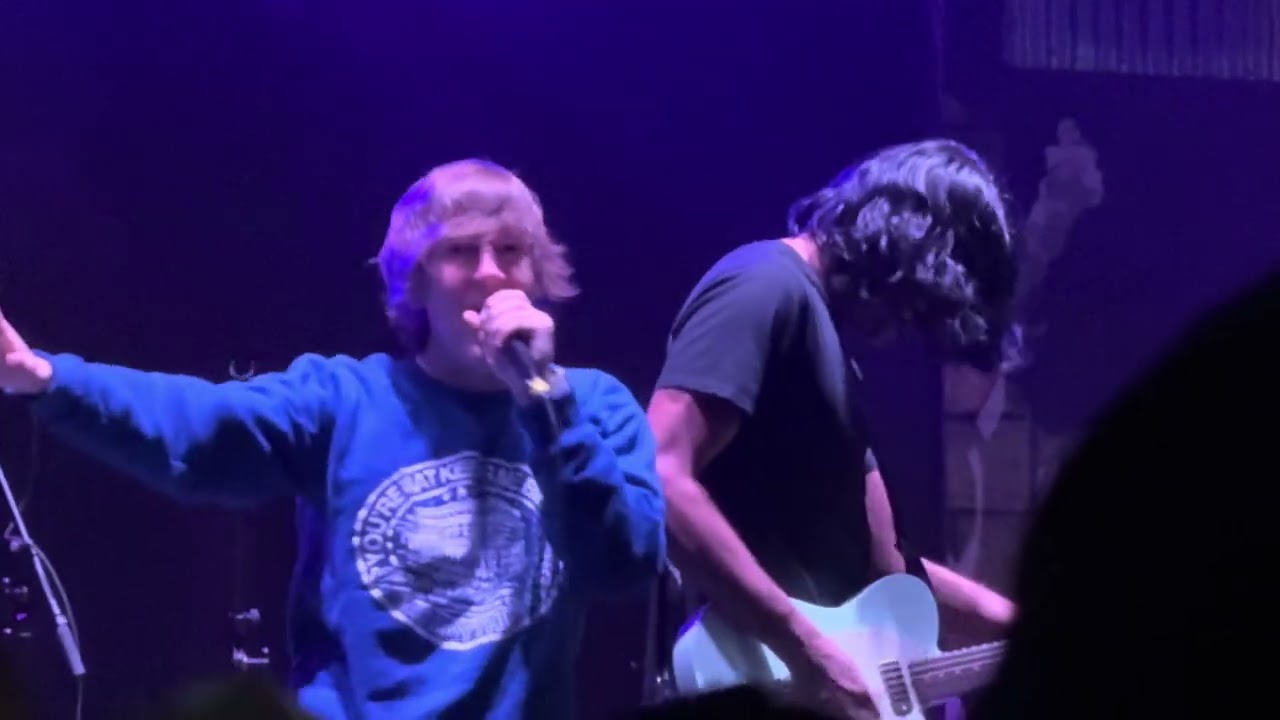 Saves The Day - A Drag In D Flat - Blissmas 2025