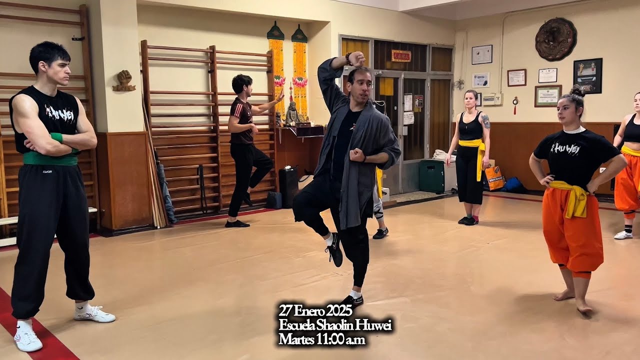 Una mañana tranquila en la Escuela Shaolin Huwei | Formas, explicación y final de Clase 