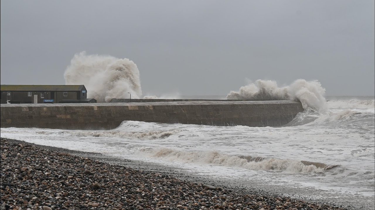 Storm Ciarán battering Lyme Regis