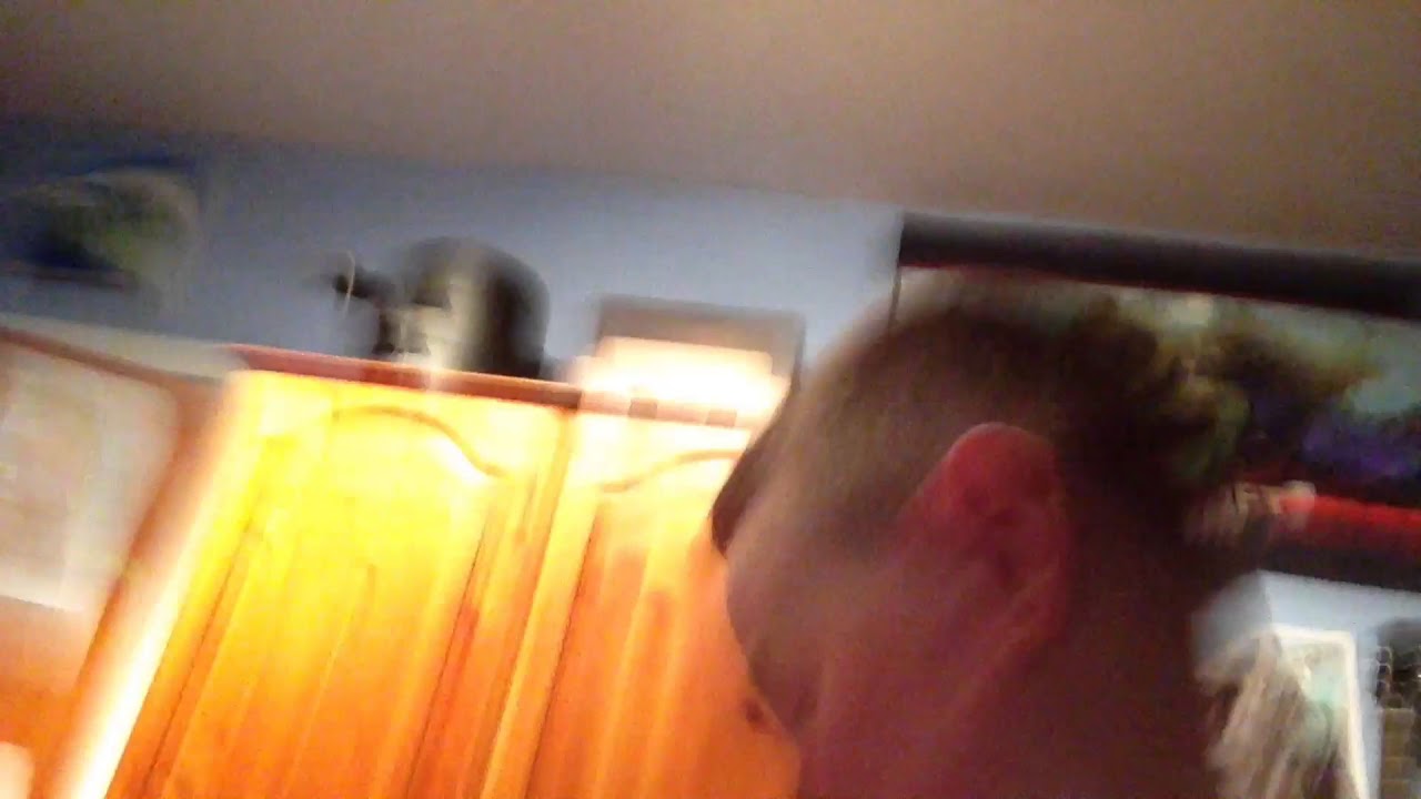 First vid bed bounce !!