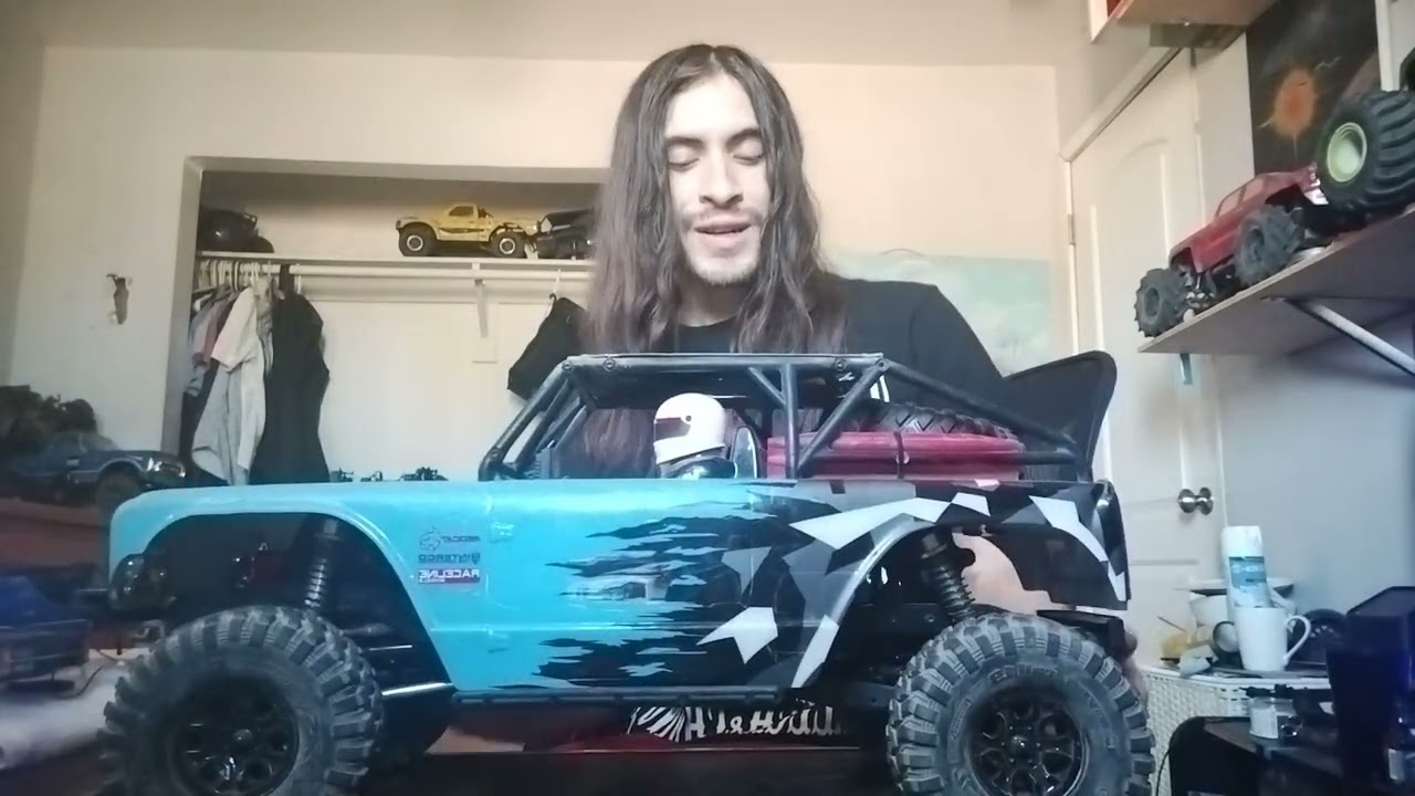 Axial SMT10 Custom build. Battery tray/electronics relocation. rock crawler/bogger!!!!!