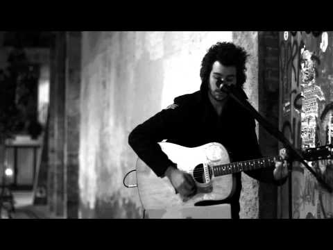 Victor Lazslo - Downtown Train