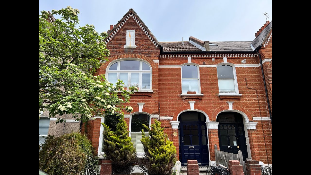 Porters Estate Agents An amazing one bedroom newly refurbished second