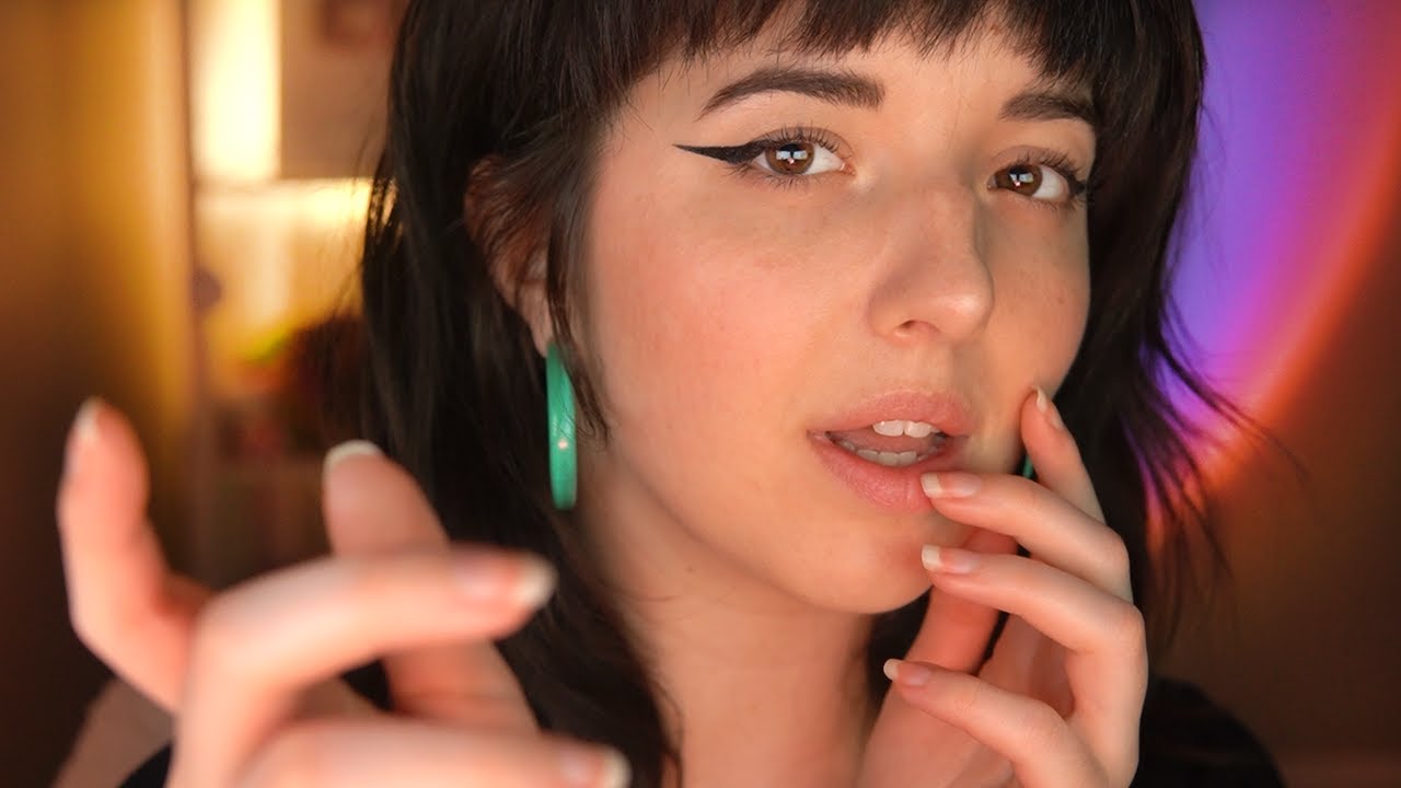 ASMR Echoed Mouth Sounds (Layered Visual & Audio)