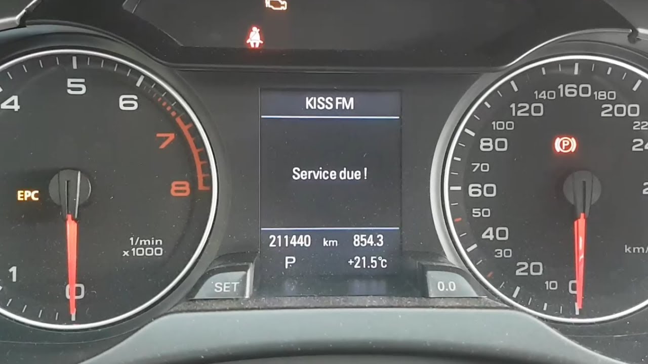 Ауди межсервисный интервал. Ауди а3 что это такое service due. Service due Audi a4. Ауди а4 б8 2013 перезагрузка ММИ. Ауди а3 сервисный интервал.