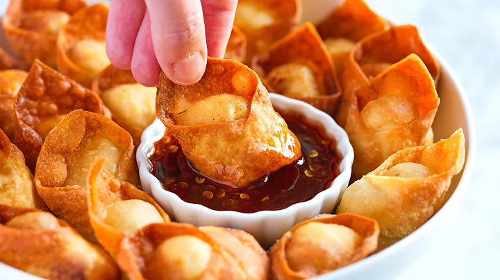 Deliciosos Crab Rangoon caseros con la mejor salsa!