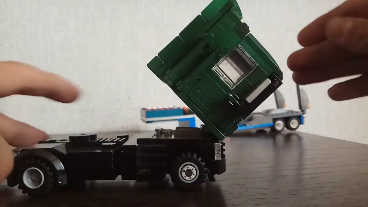 Рено из лего
