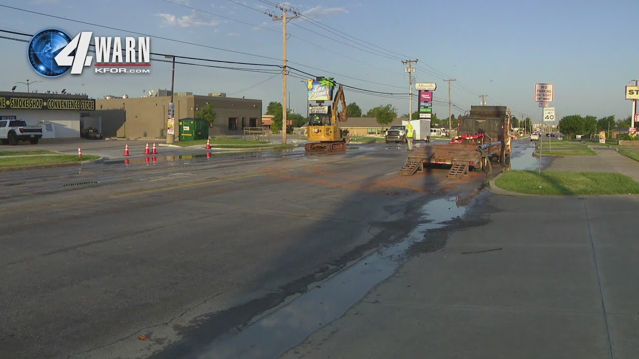 Crews respond to water main break in SW Oklahoma City