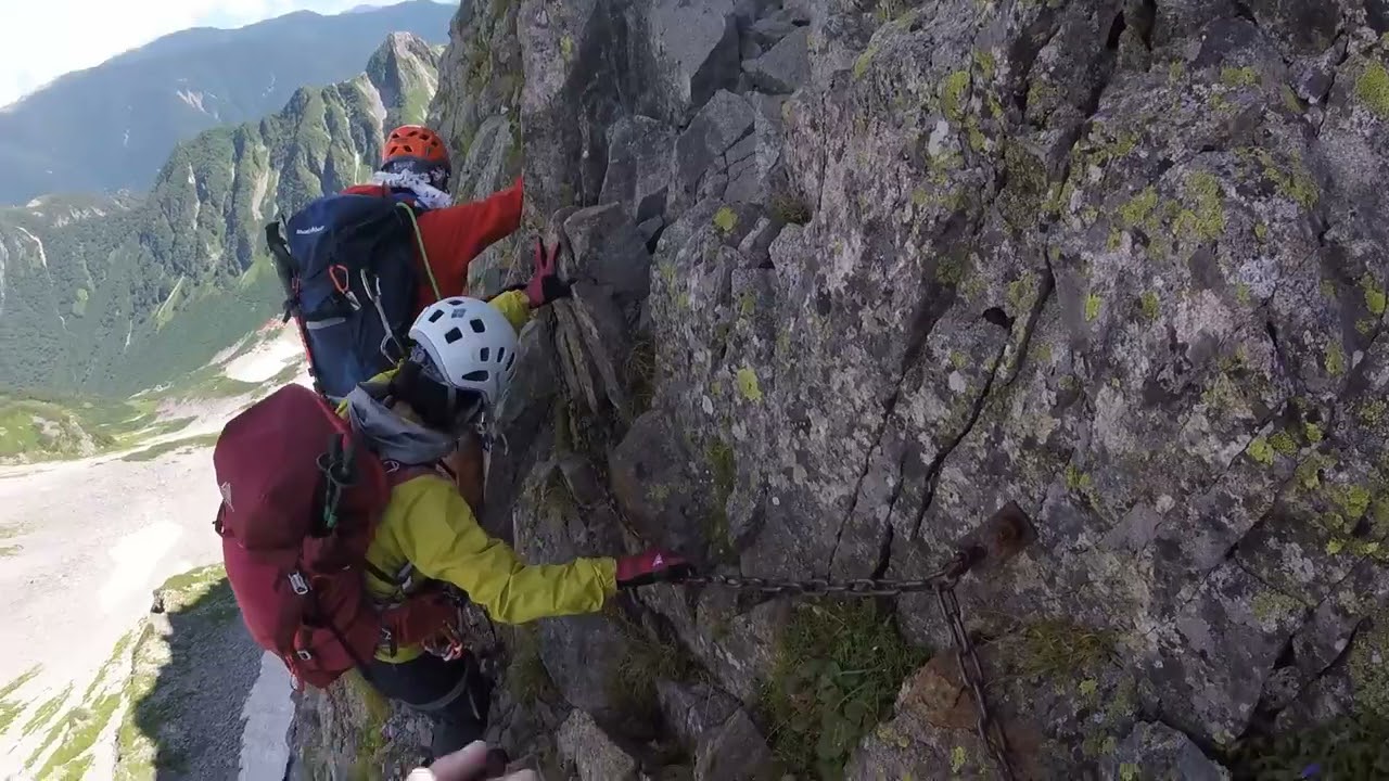 百名山 北穂高岳から涸沢岳へ 縦走路の核心部 Youtube