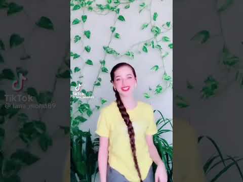 مثل نجمه مشهوره لما حضرت