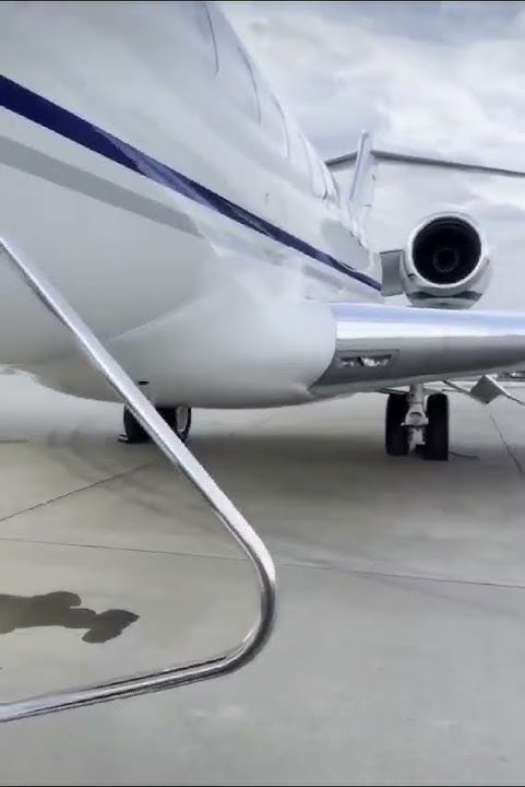 Download lagu The bombardier global 5000 is a long-range business jet known for its performance and luxury.