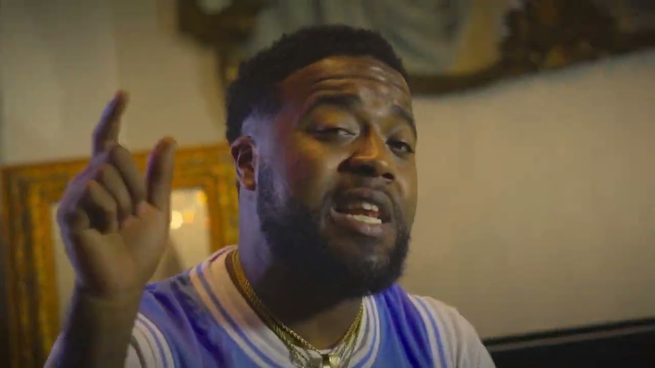 For a minute - OFFICIAL VIDEO - B.Evans