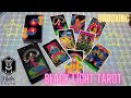 BLACK LIGHT TAROT 🌈 Increíble Mazo! 🖤 Unboxing y Reseña en Español ✨ Nadia Falak