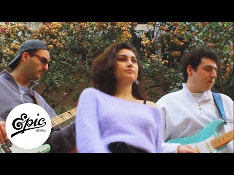 Düşün - Pusula feat. Min Taka | Official Music Video