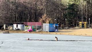 Morsowanie #morsowanie #morsy #zimno #jezioro #woda #zdrowie #leczenie #witaminy #ludzie #polska #yt