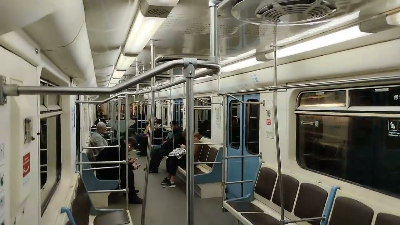 Люблинско-Дмитровская линия (Line 10). От Физтеха до Зябликово. Номерной 81.717.6 