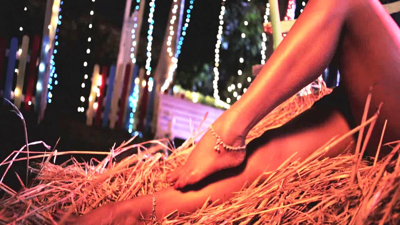 Aaja Re Aaja Re Bhanwari Song - YouTube