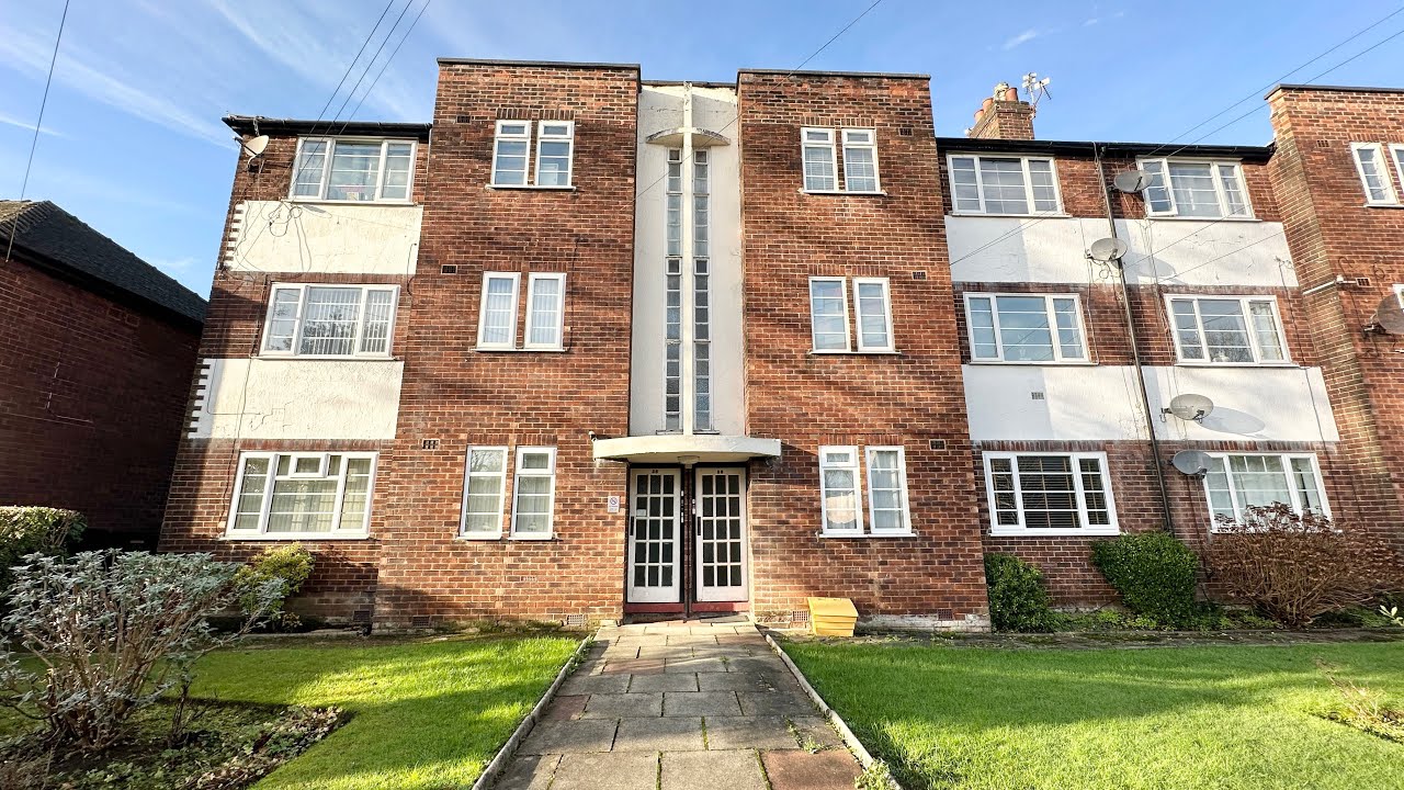 Спрингфилд Роуд, Сейл