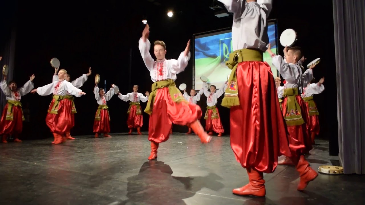 La danse des tambourins YouTube